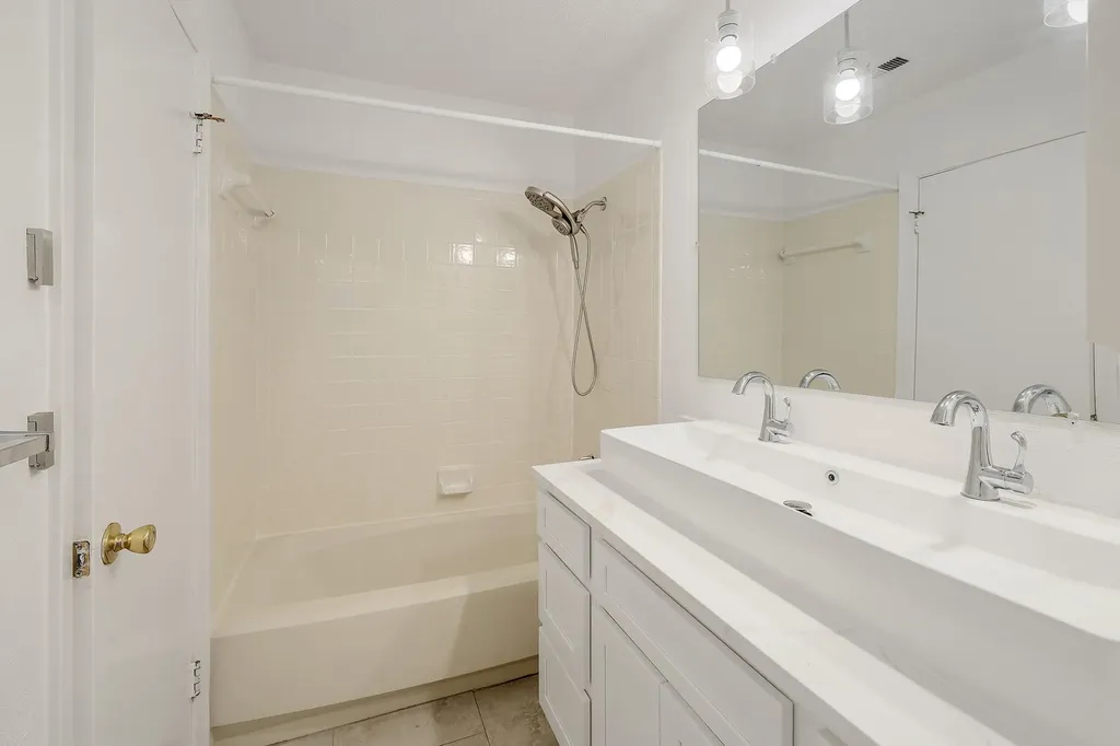 3411 Ambleside Drive Austin TX 78759