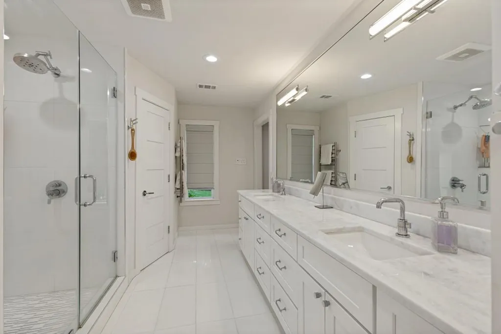 7413 Fireoak Drive Austin TX 78759