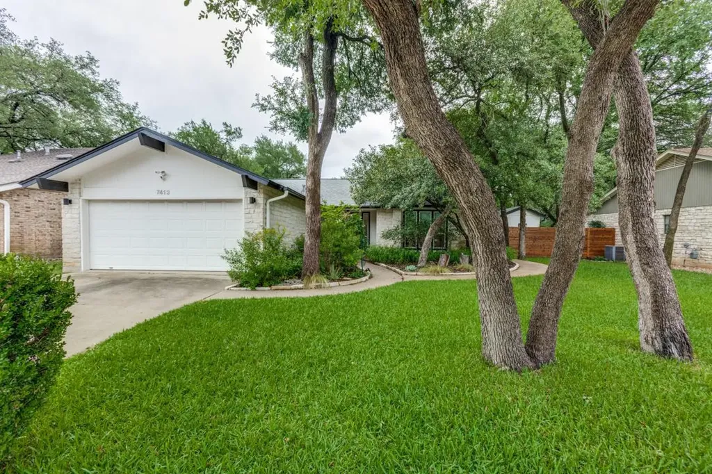7413 Fireoak Drive Austin TX 78759