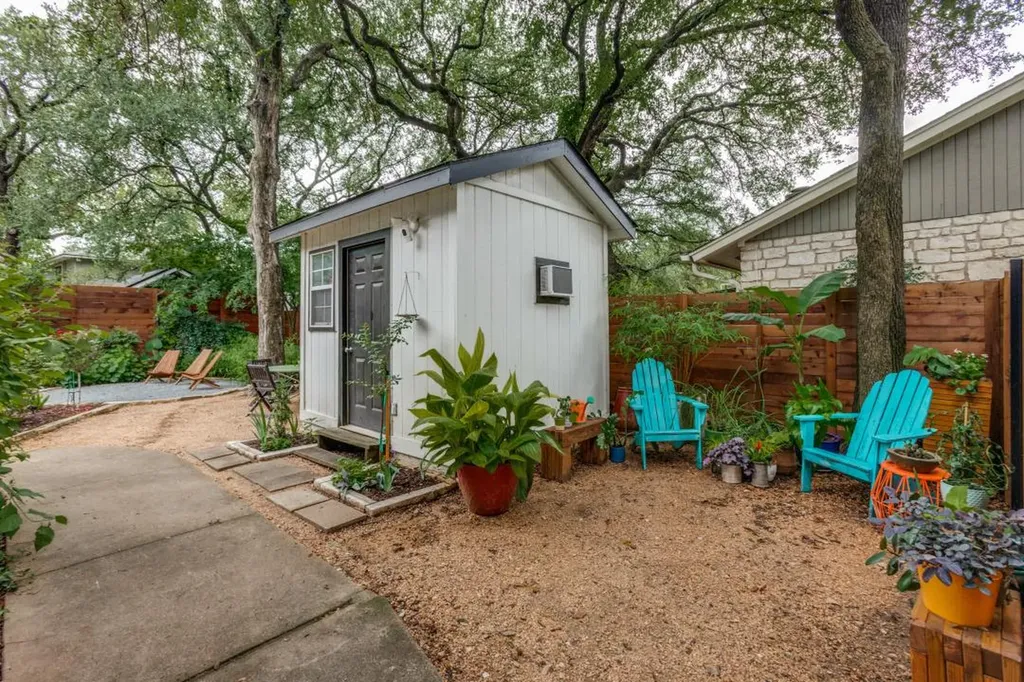 7413 Fireoak Drive Austin TX 78759