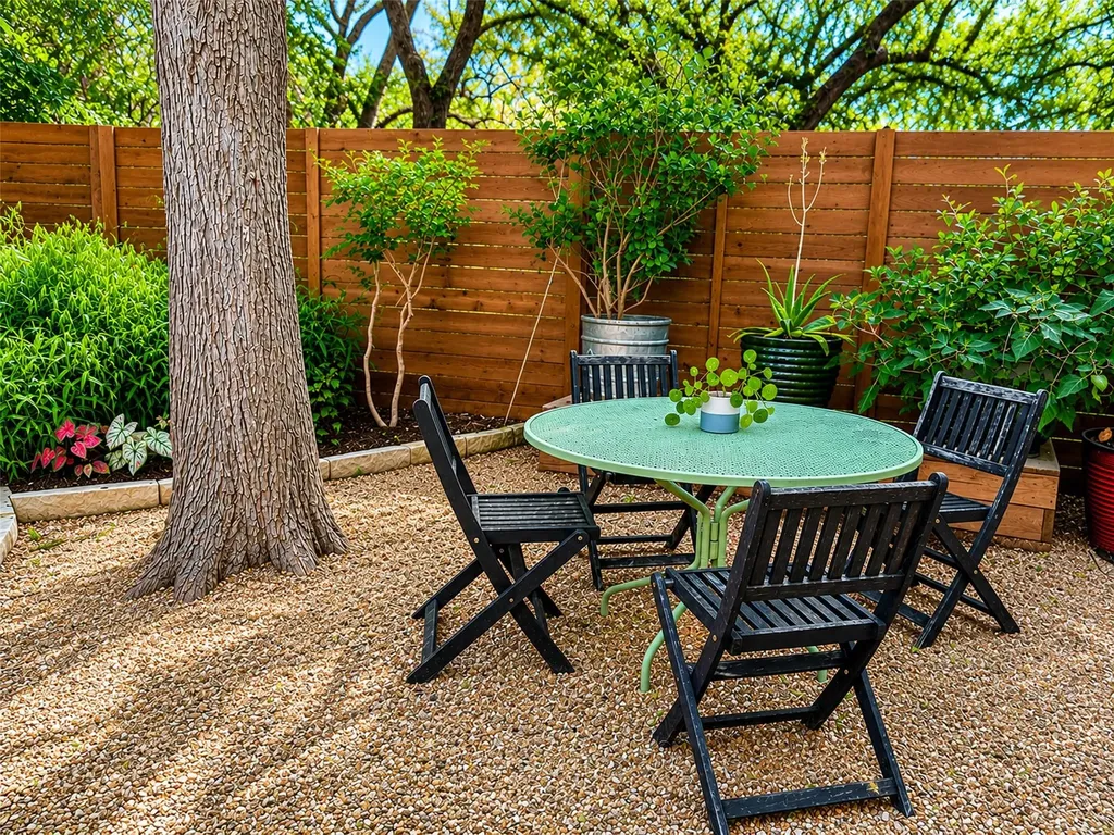 7413 Fireoak Drive Austin TX 78759