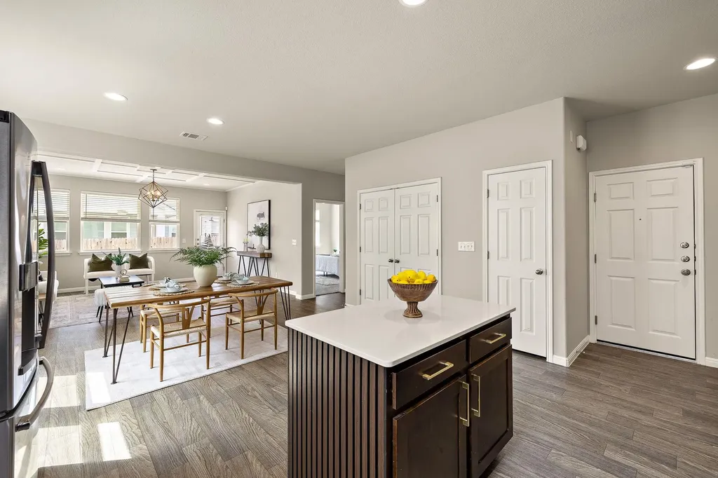 316 E Broade Street Leander TX 78641