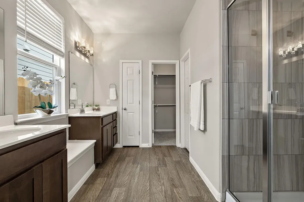 316 E Broade Street Leander TX 78641