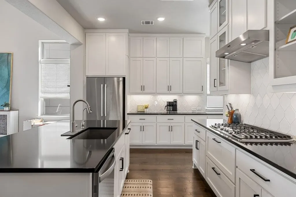 413 Sitlington Lane Austin TX 78738