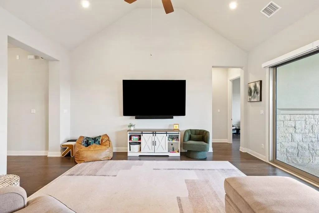 413 Sitlington Lane Austin TX 78738