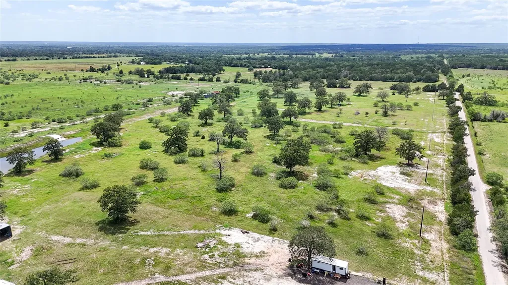 Lot 9 Zack Lane Smithville TX 78957