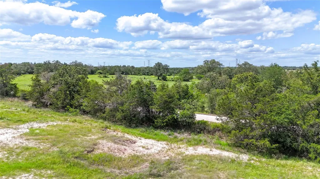 Lot 9 Zack Lane Smithville TX 78957