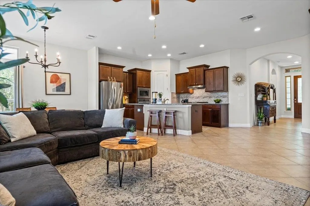 12517 Black Hills Drive Austin TX 78748