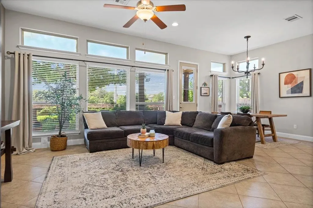 12517 Black Hills Drive Austin TX 78748