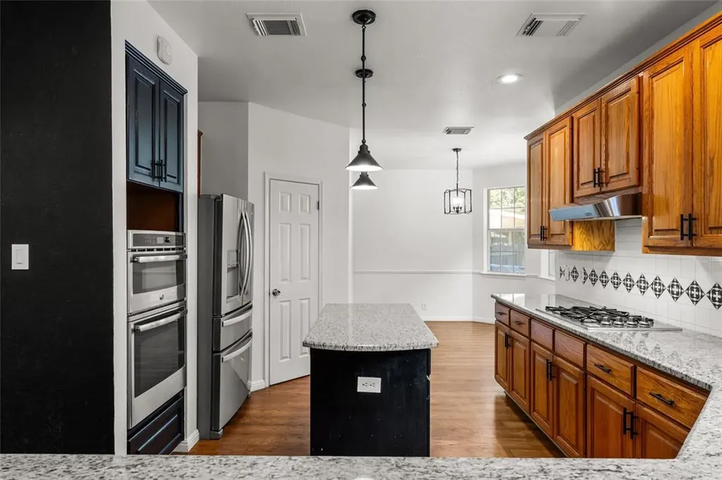 3901 Caney Creek Road Austin TX 78732