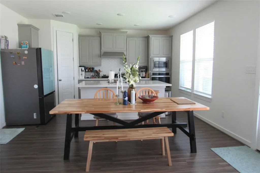 4337 Chapel Hill Street Round Rock TX 78626