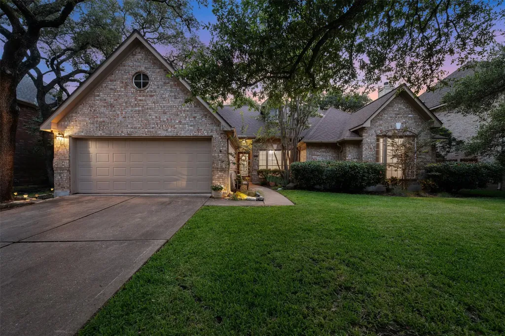 10312 Wolftrap Drive Austin TX 78749