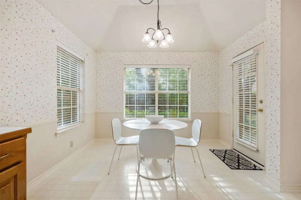 10312 Wolftrap Drive Austin TX 78749