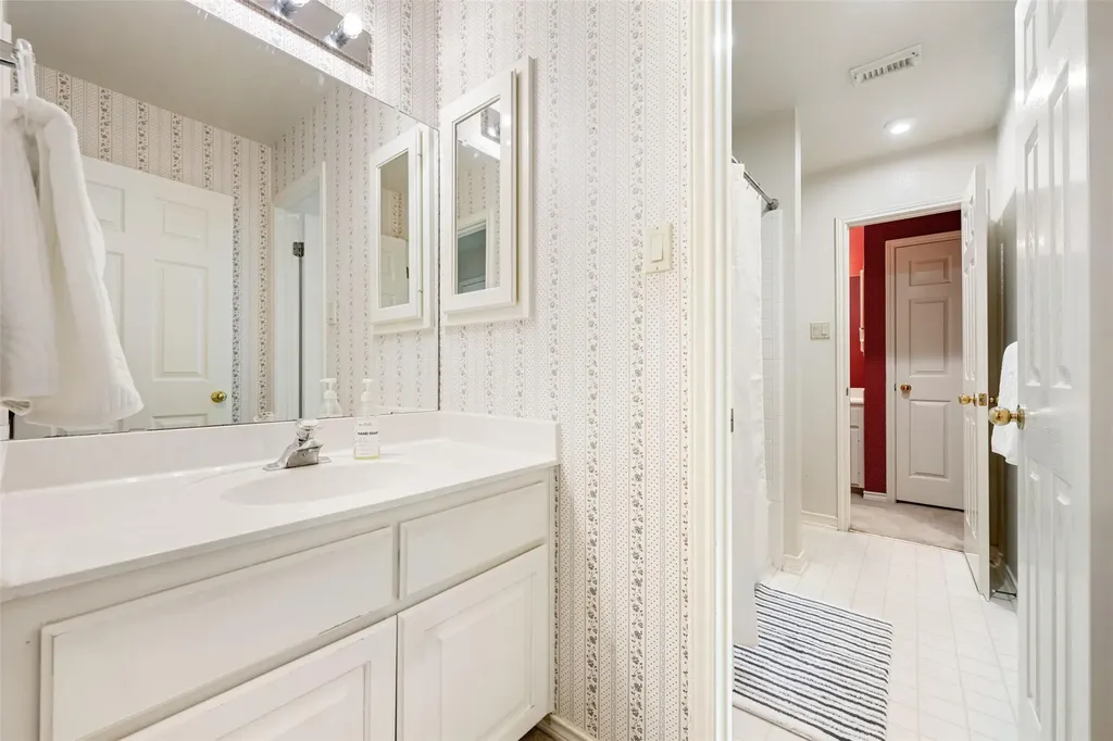 10312 Wolftrap Drive Austin TX 78749
