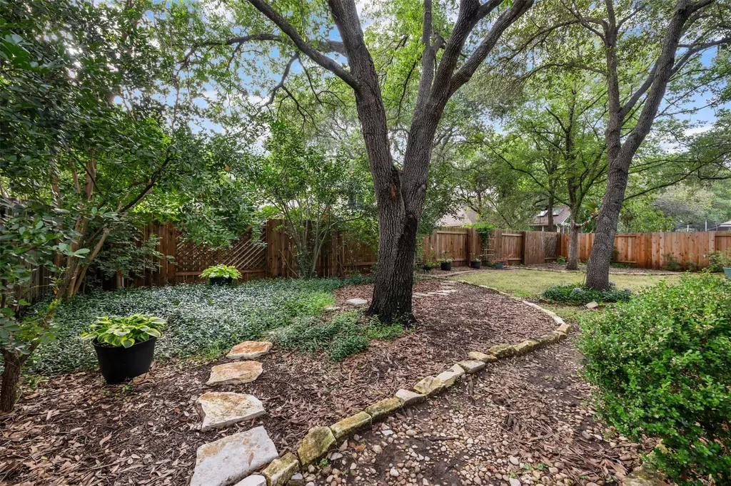 10312 Wolftrap Drive Austin TX 78749