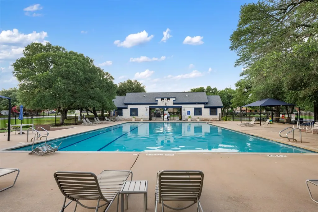 10312 Wolftrap Drive Austin TX 78749