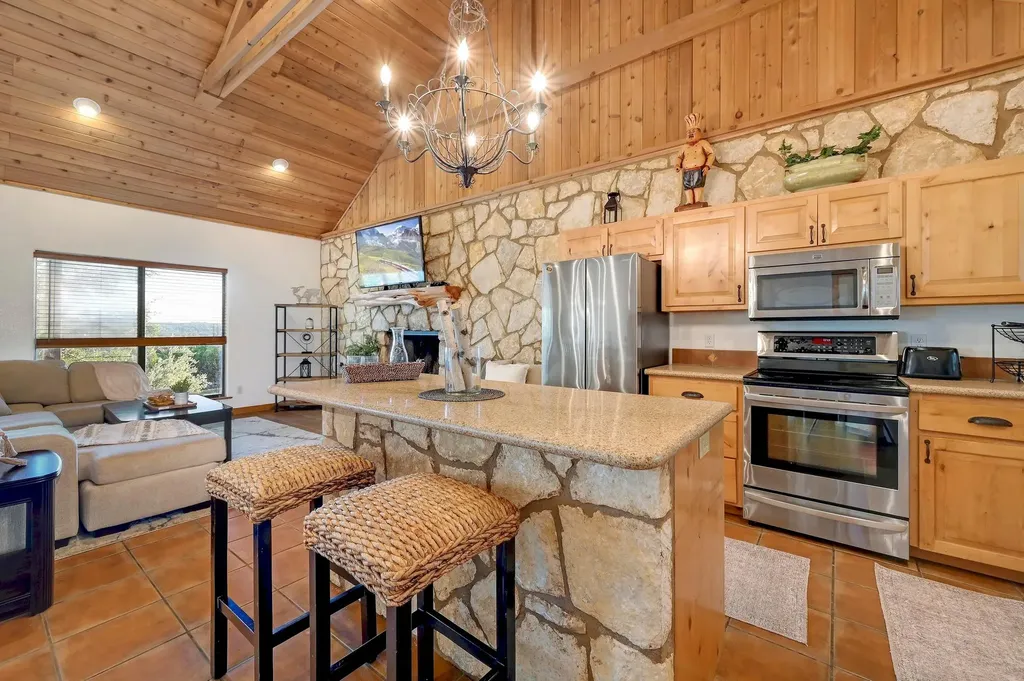 401 Madrone Canyon Drive Dripping Springs TX 78620