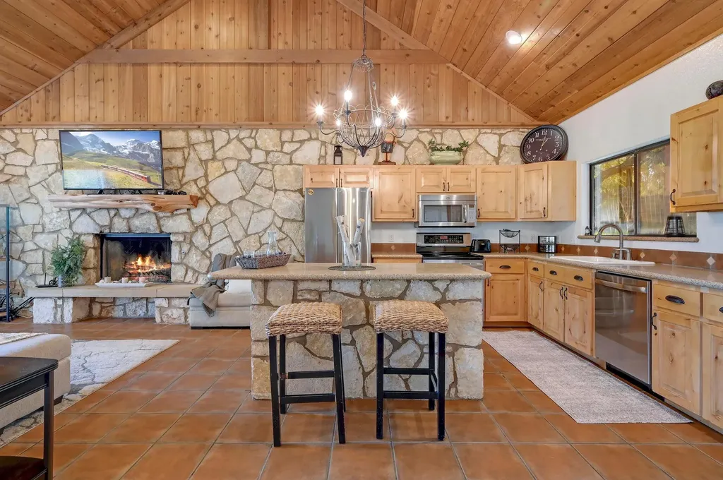 401 Madrone Canyon Drive Dripping Springs TX 78620
