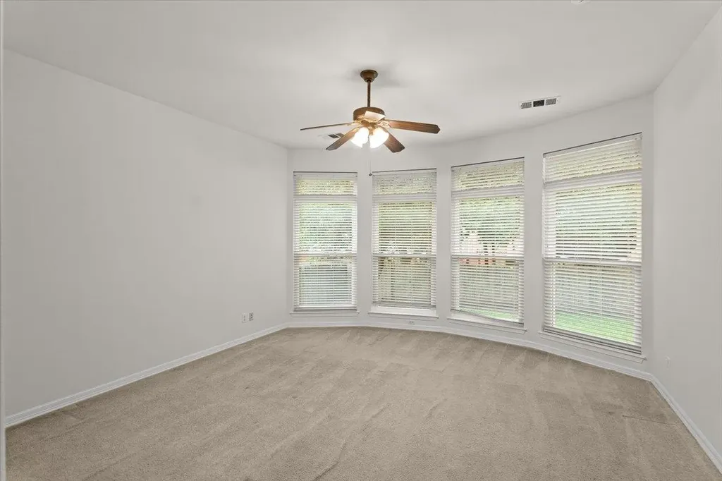2304 Village View Loop Pflugerville TX 78660