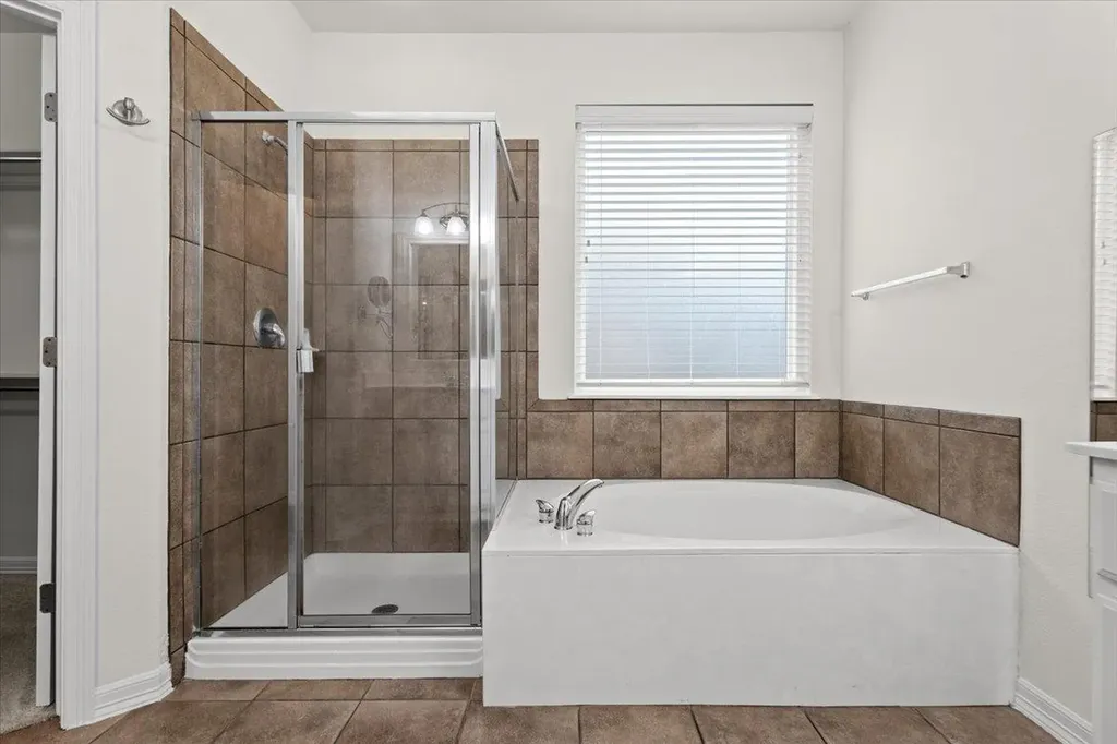 2304 Village View Loop Pflugerville TX 78660