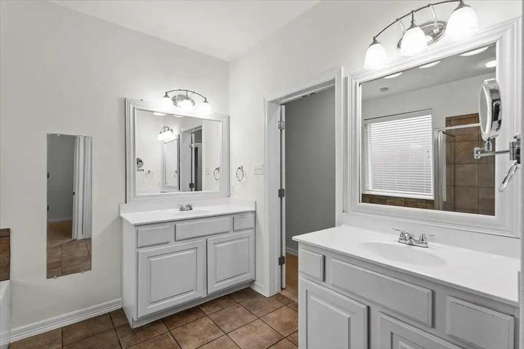 2304 Village View Loop Pflugerville TX 78660