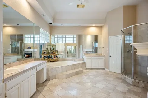 110 Warbler Way San Antonio TX 78231
