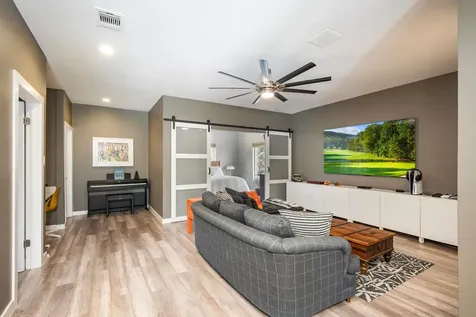 110 Warbler Way San Antonio TX 78231