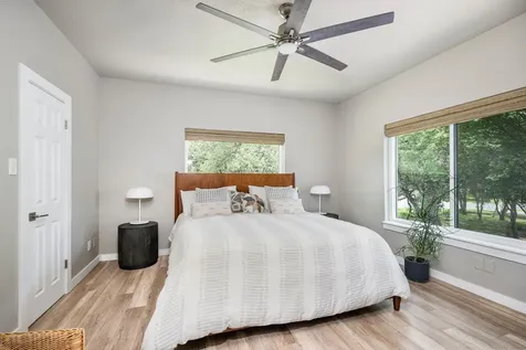 110 Warbler Way San Antonio TX 78231
