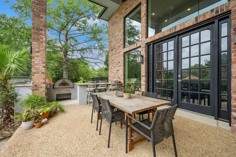 110 Warbler Way San Antonio TX 78231