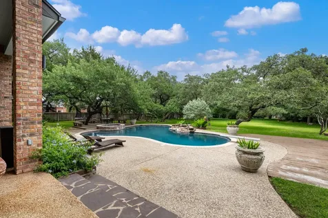 110 Warbler Way San Antonio TX 78231