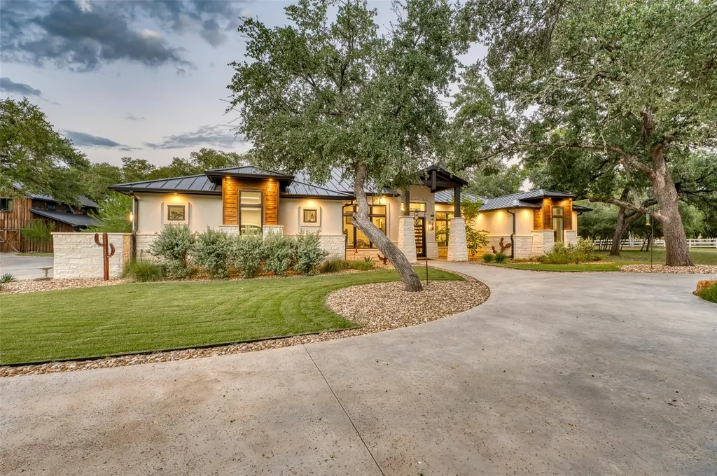 417 Haney Trace Horseshoe Bay TX 78657