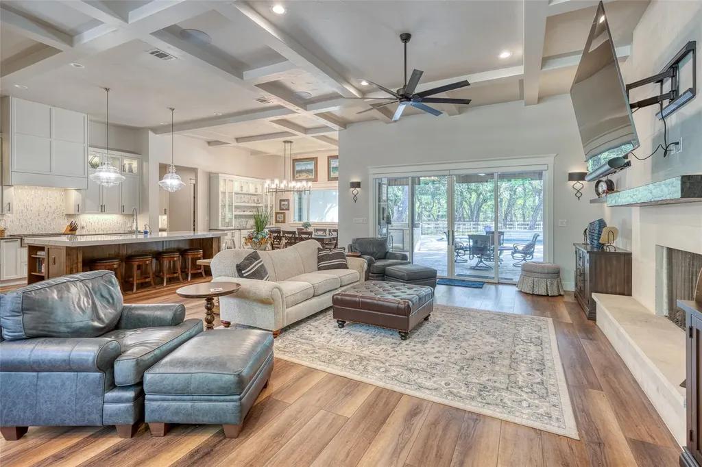 417 Haney Trace Horseshoe Bay TX 78657
