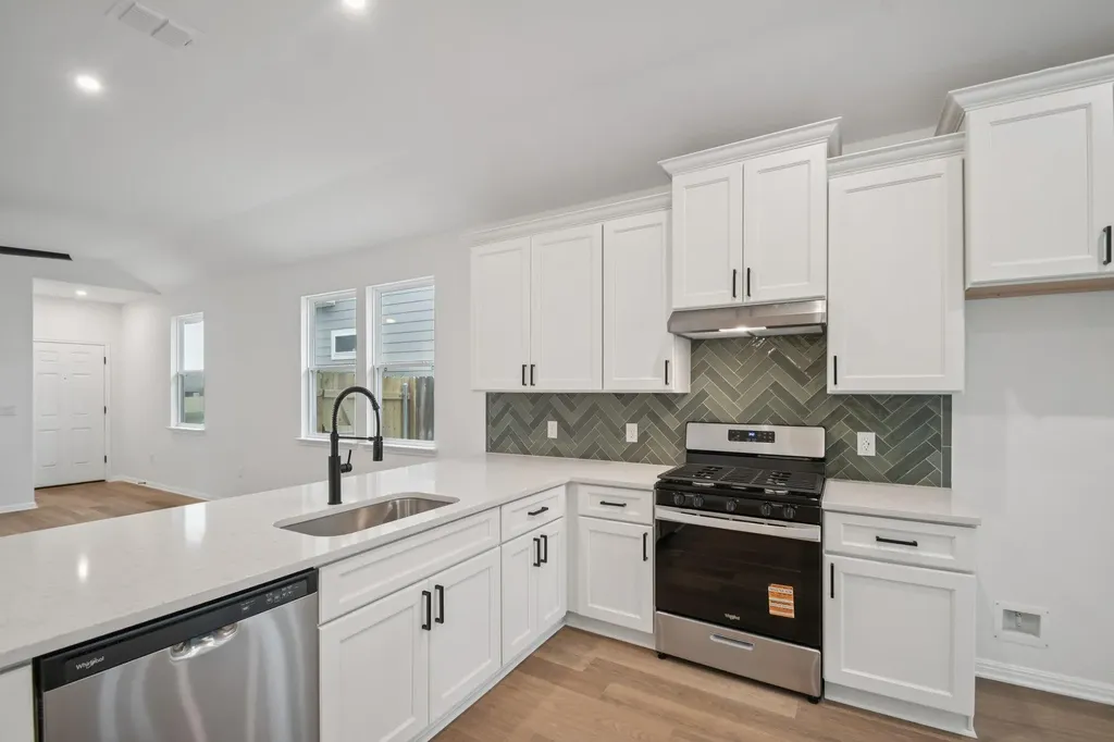 509 Porter Country Parkway Buda TX 78610