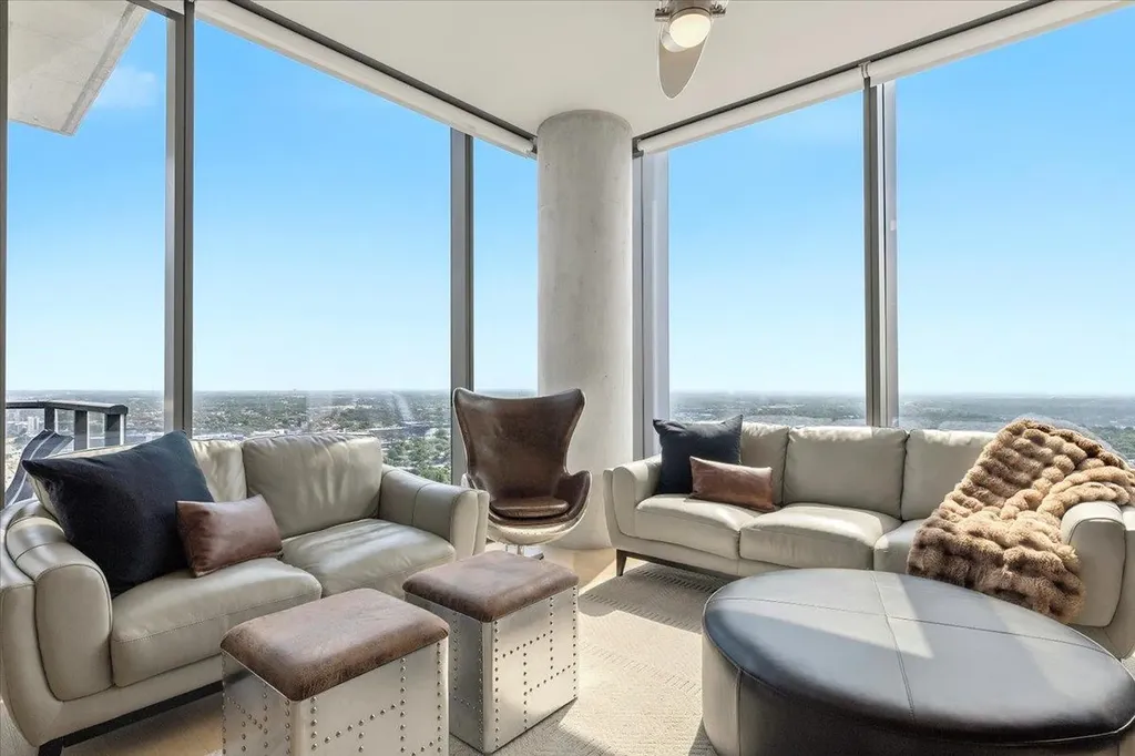 44 East Avenue Austin TX 78701