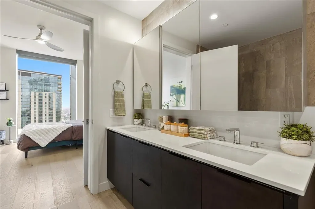 44 East Avenue Austin TX 78701