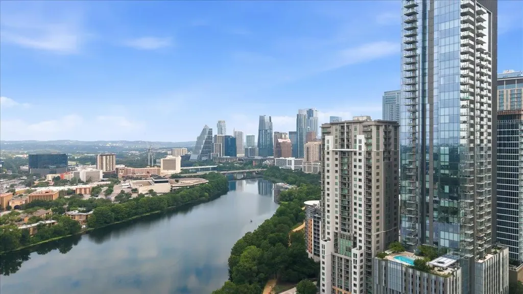 44 East Avenue Austin TX 78701