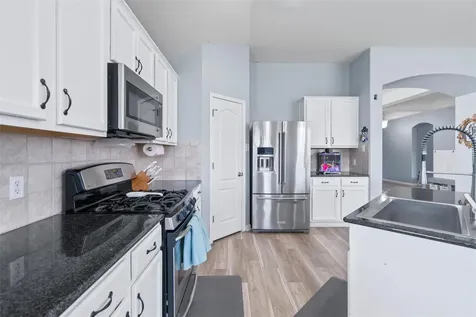 1207 Utopia Lane Hutto TX 78634