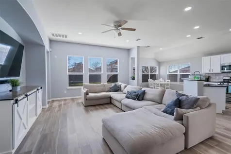 1207 Utopia Lane Hutto TX 78634