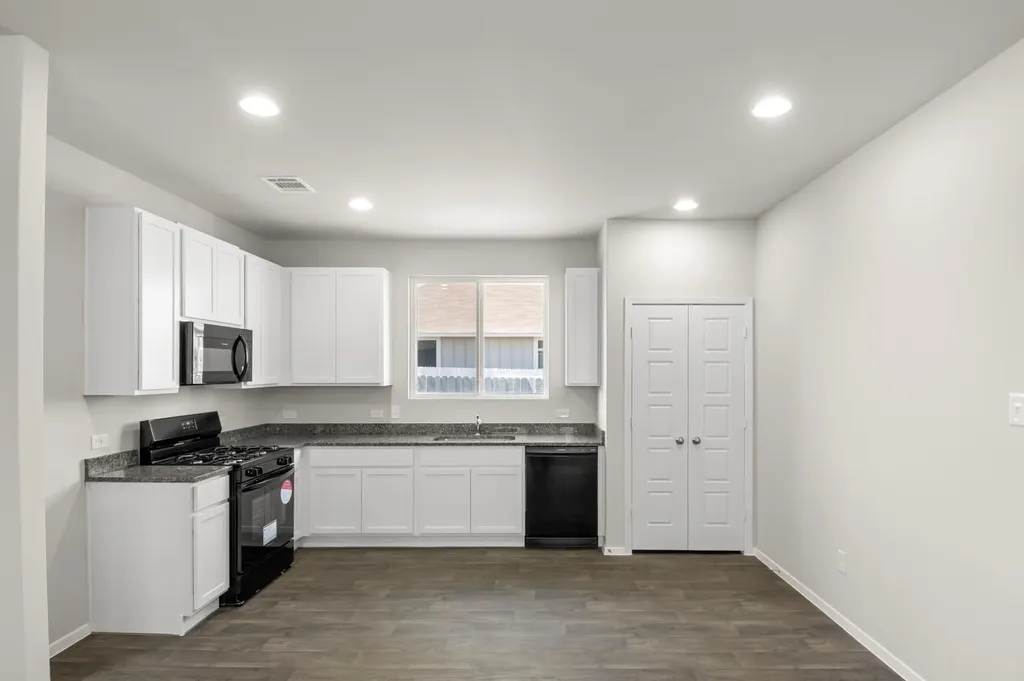 3051 Winding Creek Road Kyle TX 78640