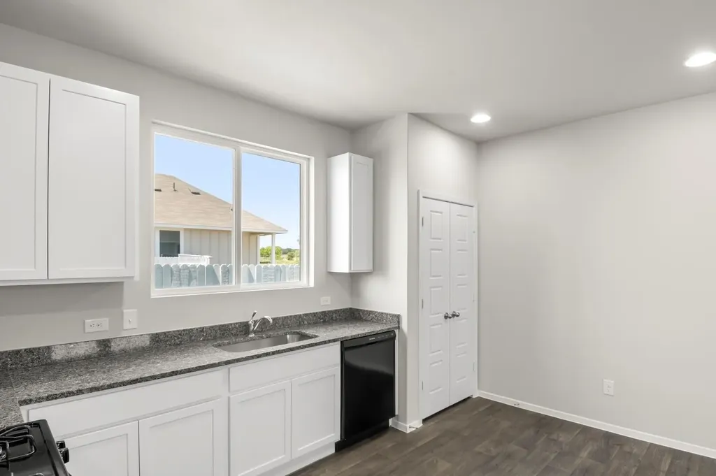 3051 Winding Creek Road Kyle TX 78640