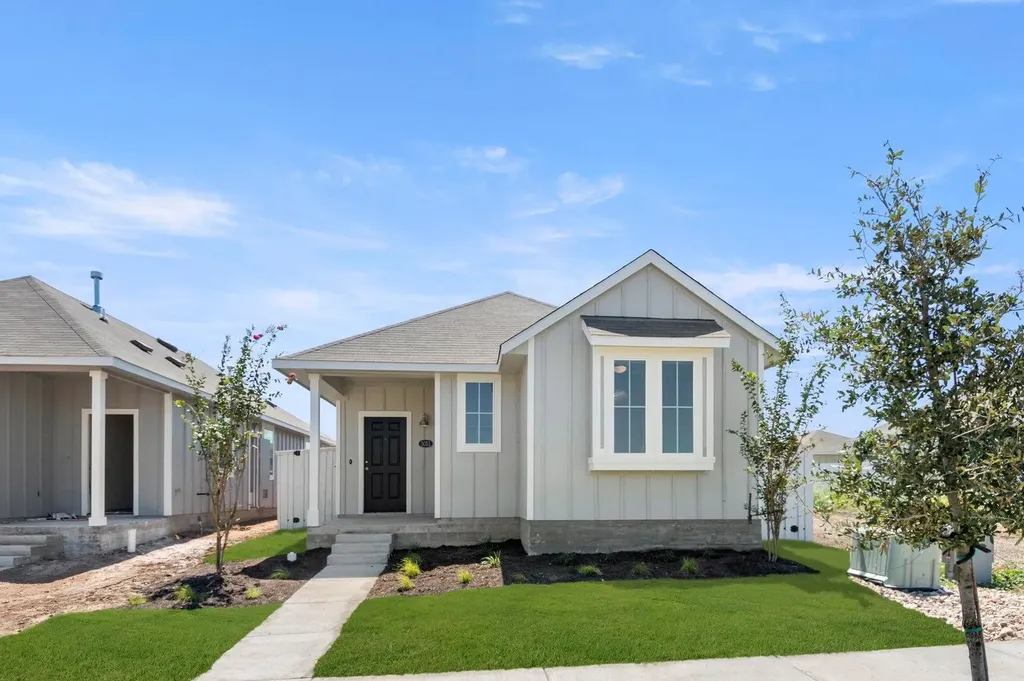 3051 Winding Creek Road Kyle TX 78640