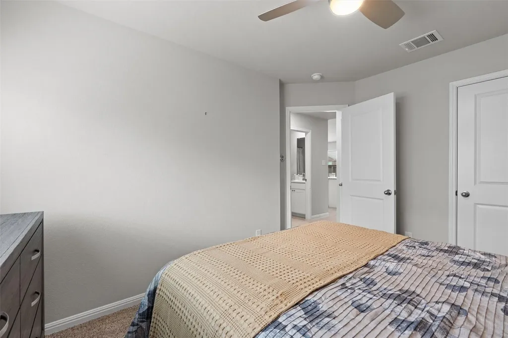 12410 Amber Lynn Path Manor TX 78653