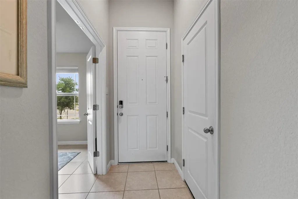 12410 Amber Lynn Path Manor TX 78653