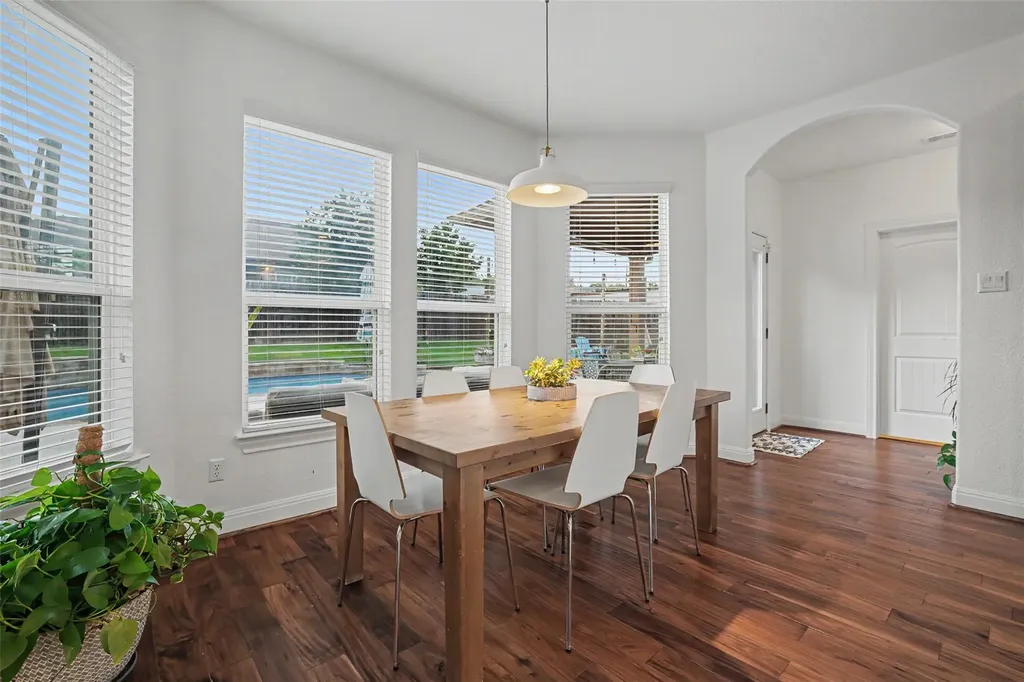 1010 Canyon Edge Drive Austin TX 78733