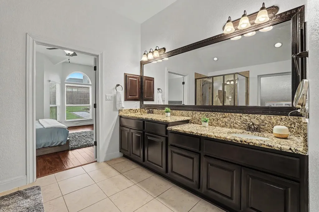 1010 Canyon Edge Drive Austin TX 78733