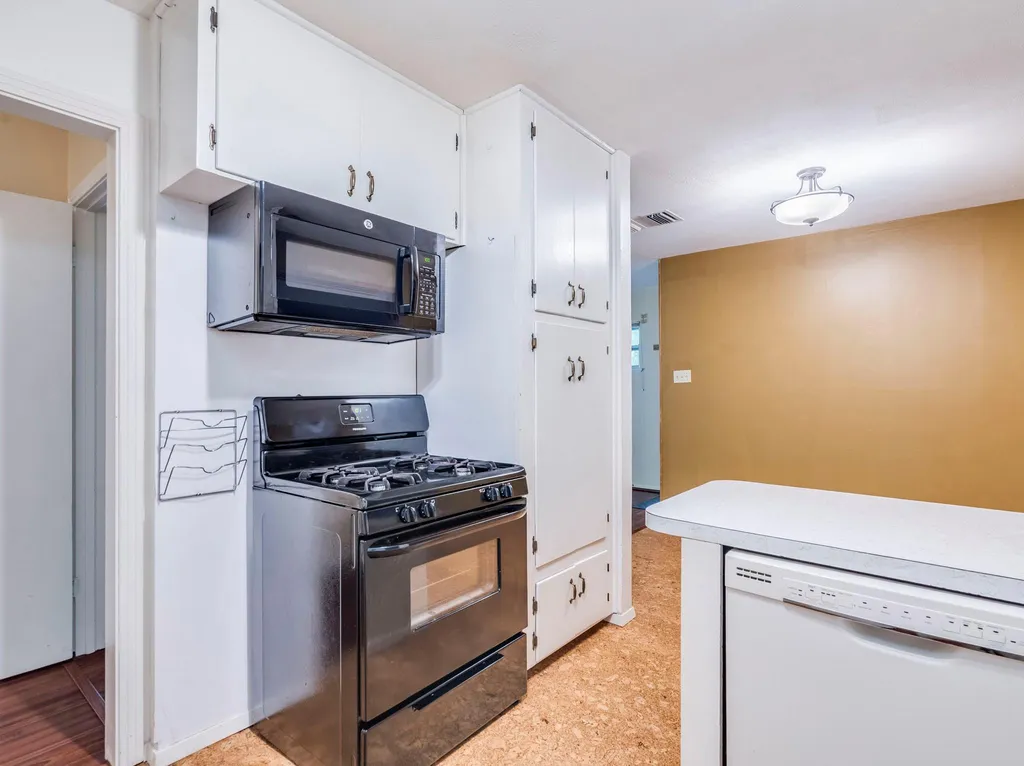 7707 Tisdale Drive Austin TX 78757