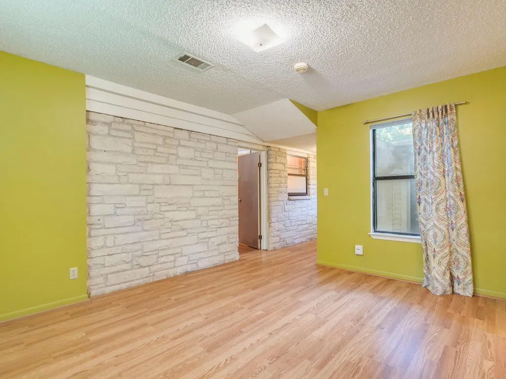 7707 Tisdale Drive Austin TX 78757