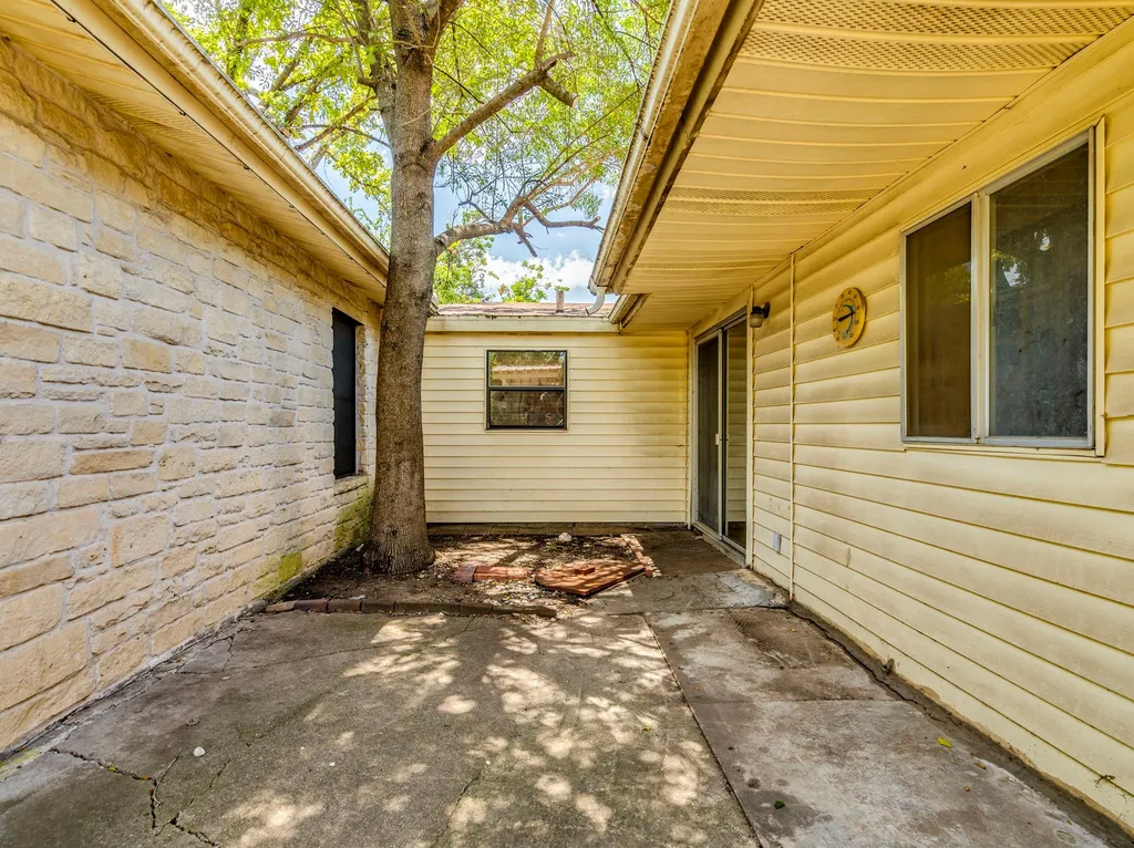 7707 Tisdale Drive Austin TX 78757