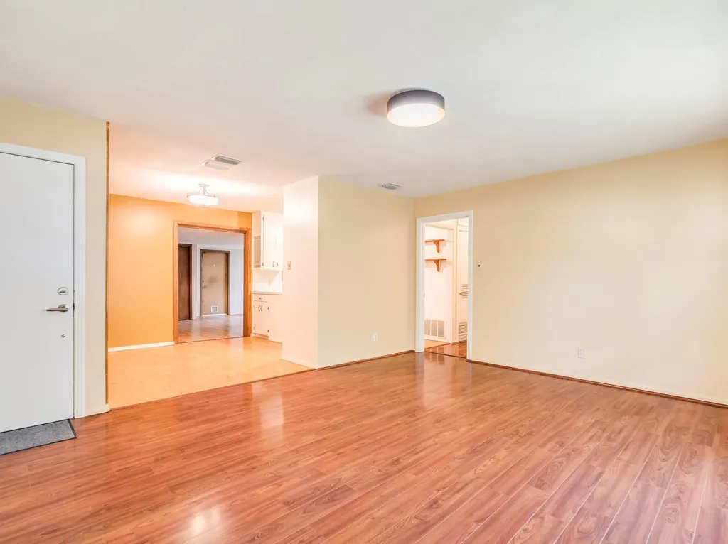 7707 Tisdale Drive Austin TX 78757