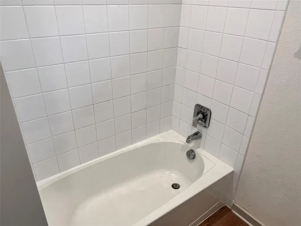 112 New Hampton Way San Marcos TX 78666
